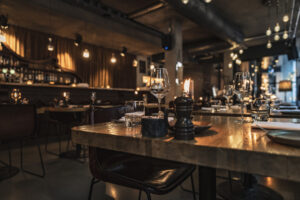 Hydraulika w lokalach gastronomicznych – najczestsze bledy wykonawcz